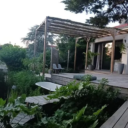Maison Centre-ville, Vue Chateau, Hellfest, Pensión Clisson